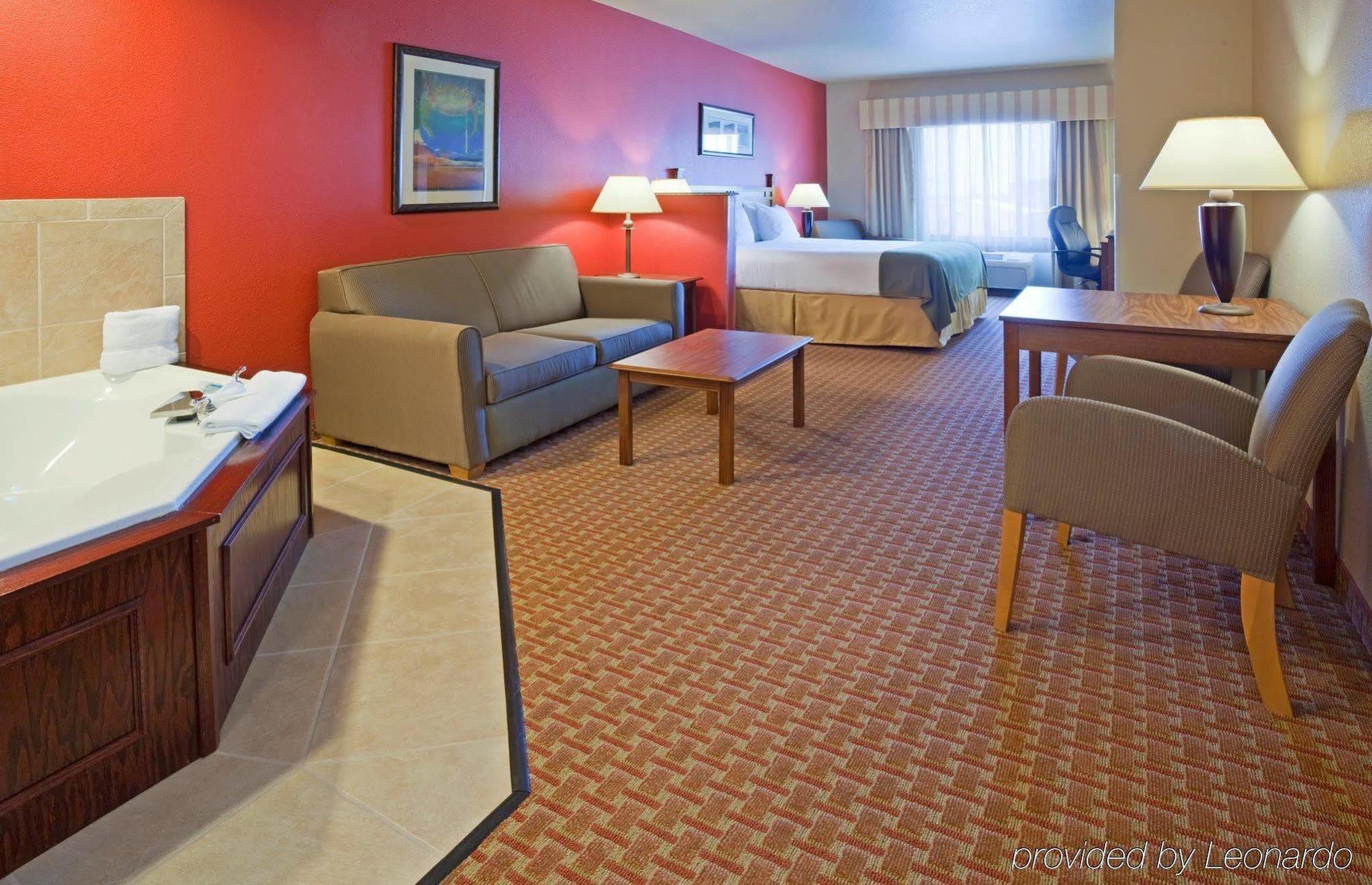 Baymont Inn & Suites By Wyndham Sturgis Eksteriør billede